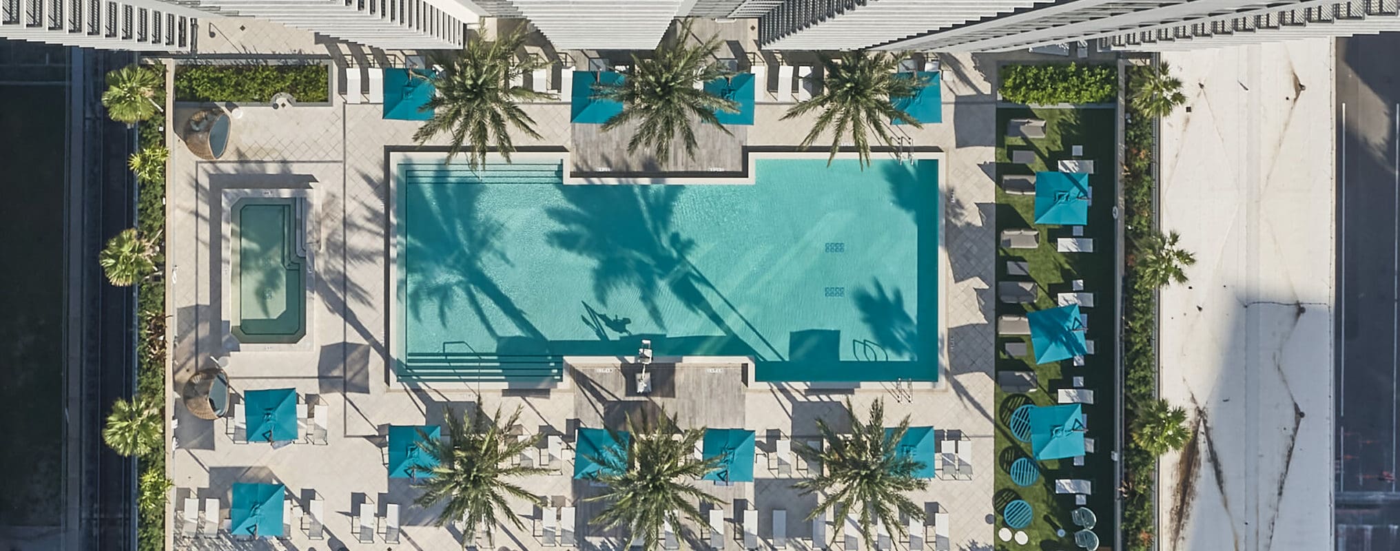 Mint Houses in Miami Book Now