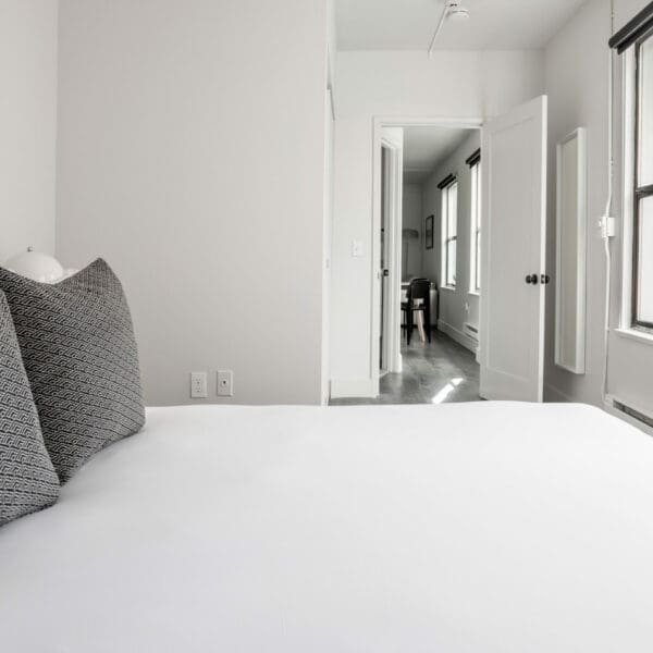 104 Pine St_508_20220309 – 042_large