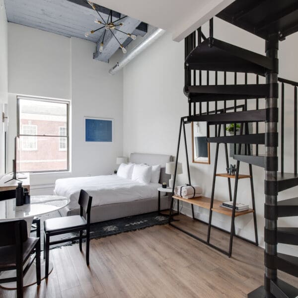 101 S 6th St 206 – 4k 2