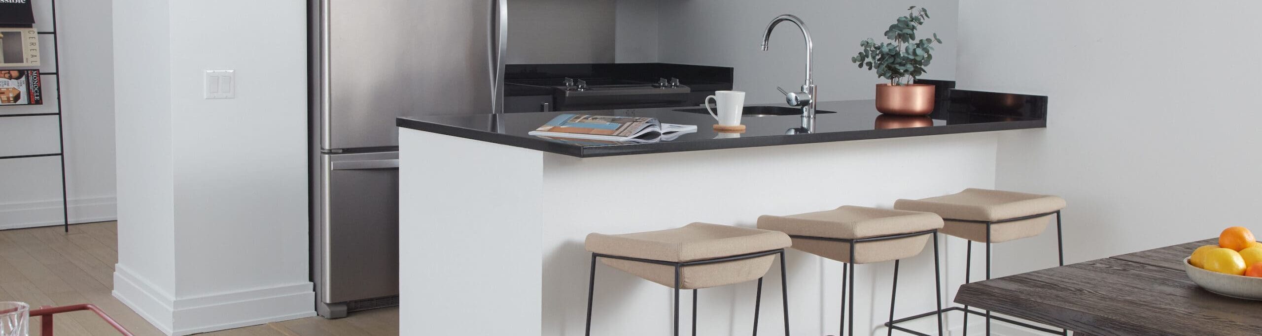 1 Bedroom Deluxe – Kitchen