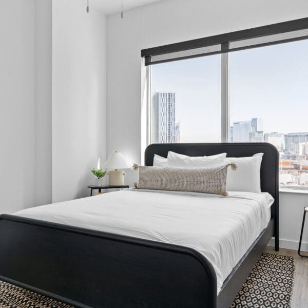 00011-520-805-Division-Street-Nashville