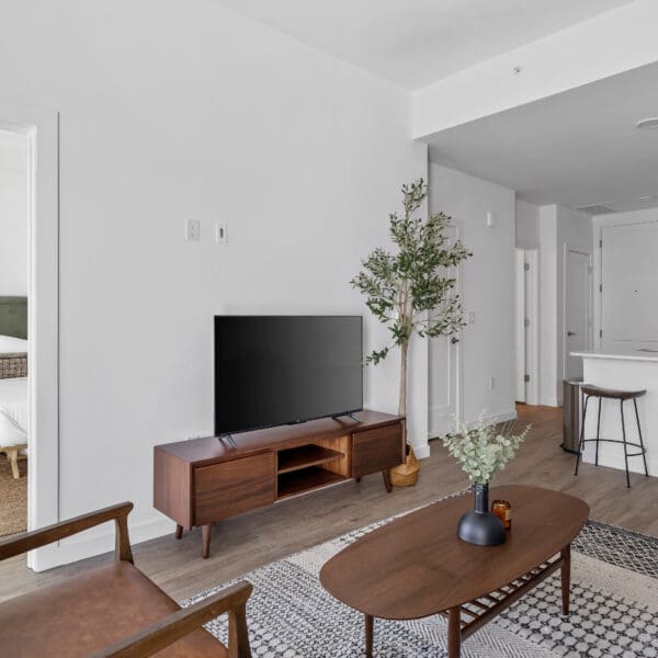 00012-514-805-Division-Street-Nashville