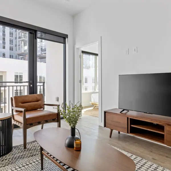 00017-514-805-Division-Street-Nashville