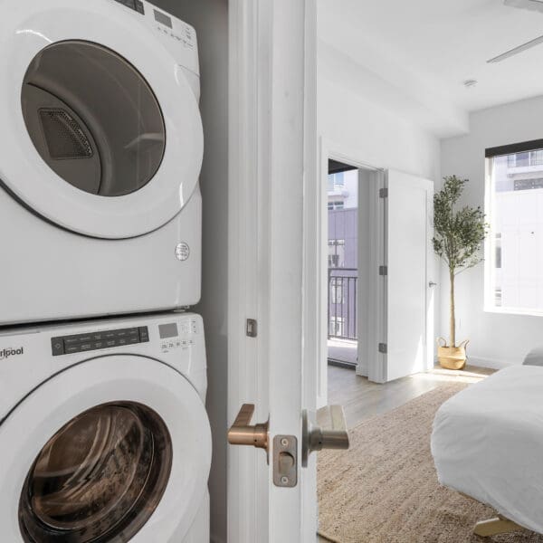 00024-514-805-Division-Street-Nashville