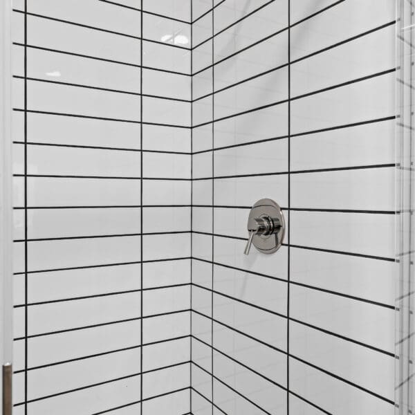 00037-514-805-Division-Street-Nashville