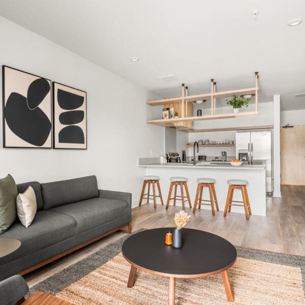 918_Main_St_303_int_18