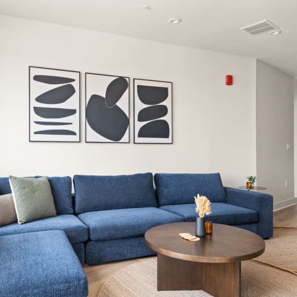 918_Main_St_501_int_05